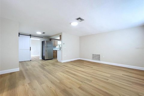 Villa ou maison à louer à Holiday, Floride: 3 chambres, 95.04 m2 № 1870879 - photo 20