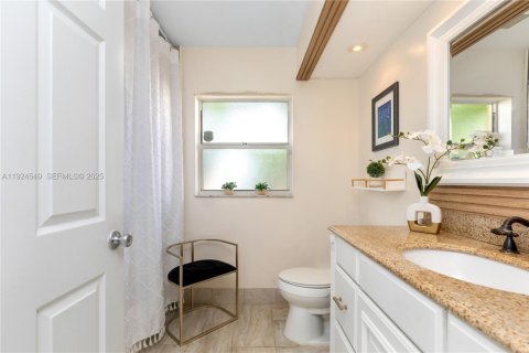 Villa ou maison à vendre à Coconut Creek, Floride: 4 chambres, 183.3 m2 № 1984074 - photo 8