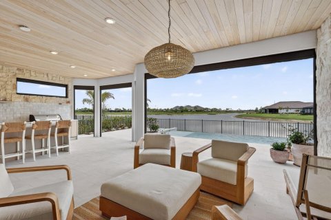 House in Port St. Lucie, Florida 3 bedrooms, 283.44 sq.m. № 2145963 - photo 5