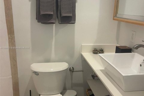 Immobilier commercial à vendre à Hollywood, Floride: 155.33 m2 № 1990912 - photo 21