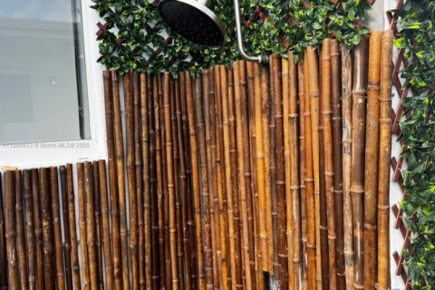 Immobilier commercial à vendre à Hollywood, Floride: 155.33 m2 № 1990912 - photo 28