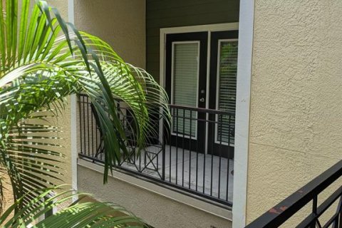 Condominio en alquiler en Tampa, Florida, 1 dormitorio, 55.56 m2 № 1912700 - foto 3