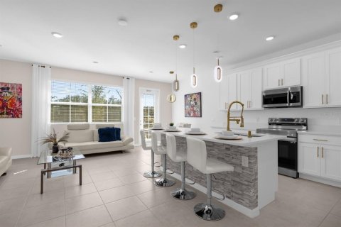 Touwnhouse à vendre à Davenport, Floride: 3 chambres, 153.57 m2 № 1789260 - photo 5