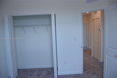 Touwnhouse à vendre à Homestead, Floride: 3 chambres, 149.76 m2 № 2288740 - photo 16