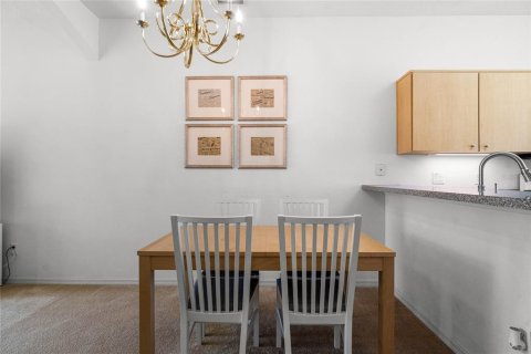 Купить таунхаус в Киссимми, Флорида 11 комнат, 136.38м2, № 1382425 - фото 13