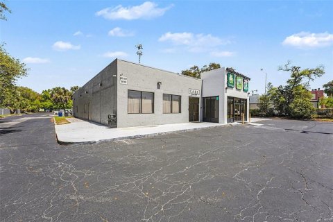 Commercial property in Tampa, Florida 693.61 sq.m. № 2099602 - photo 5