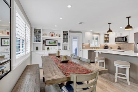 Casa en venta en Sarasota, Florida, 2 dormitorios, 99.22 m2 № 1510464 - foto 7
