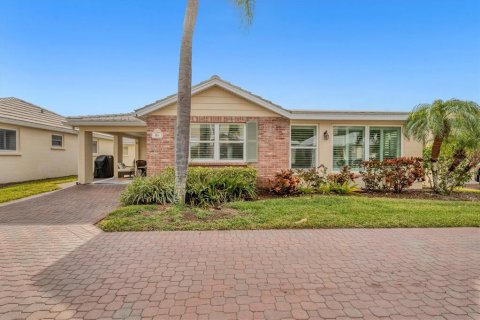 Casa en venta en Sarasota, Florida, 2 dormitorios, 99.22 m2 № 1510464 - foto 1