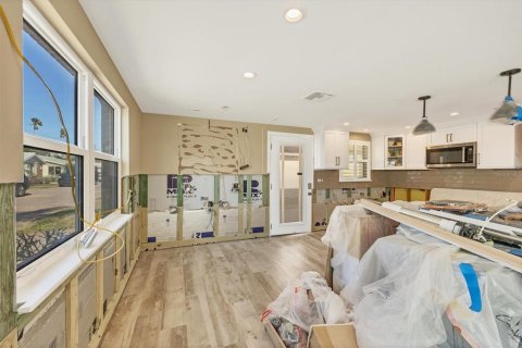 Casa en venta en Sarasota, Florida, 2 dormitorios, 99.22 m2 № 1510464 - foto 6