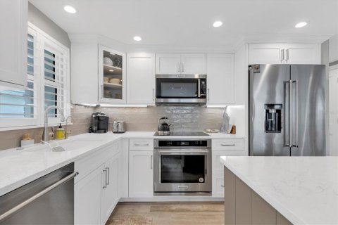 Casa en venta en Sarasota, Florida, 2 dormitorios, 99.22 m2 № 1510464 - foto 28