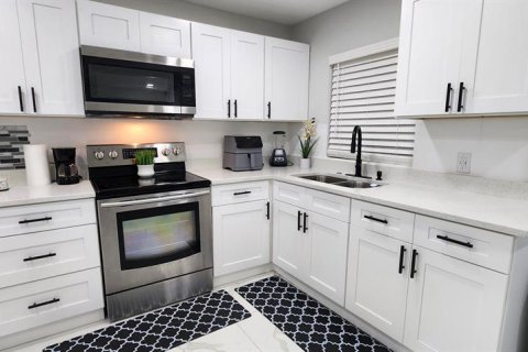 Condominio en venta en Tampa, Florida, 3 dormitorios, 115.01 m2 № 2229585 - foto 6