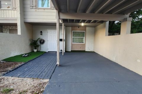 Condo à Tampa, Floride, 3 chambres № 2229585