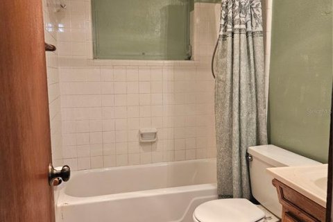 Купить виллу или дом в Кэсселберри, Флорида 6 комнат, 128.95м2, № 1780564 - фото 15