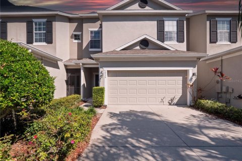Townhouse in Ocoee, Florida 3 bedrooms, 196.49 sq.m. № 1678033 - photo 2