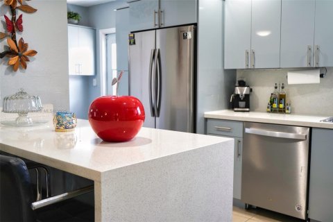 Villa ou maison à vendre à Miami Gardens, Floride: 3 chambres, 128.86 m2 № 1966512 - photo 9