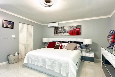 Villa ou maison à vendre à Miami Gardens, Floride: 3 chambres, 128.86 m2 № 1966512 - photo 20