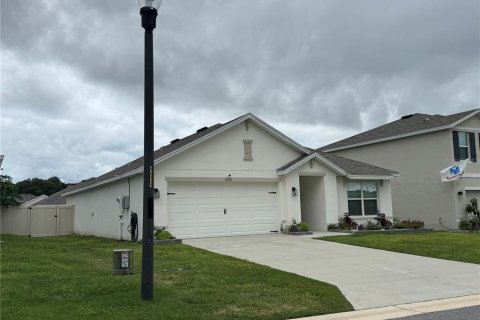 Casa en venta en Belleview, Florida, 3 dormitorios, 155.15 m2 № 1912616 - foto 2