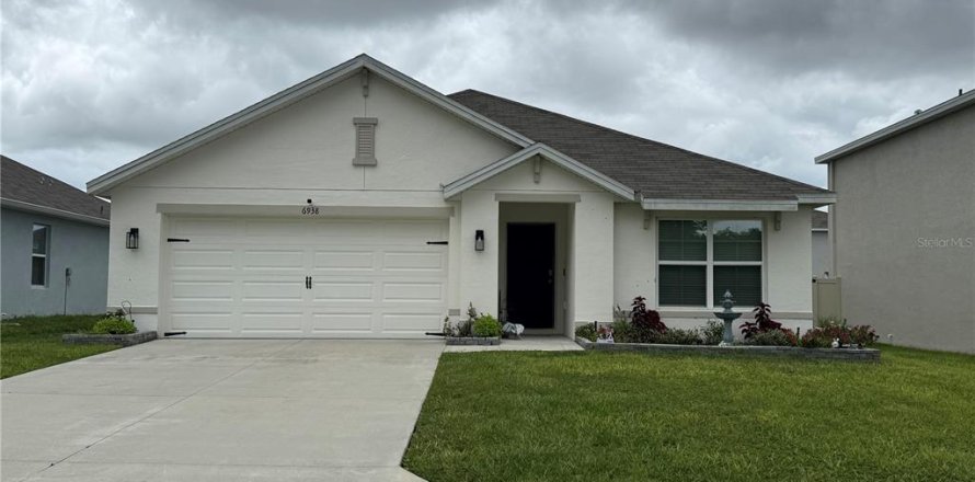 Casa en Belleview, Florida 3 dormitorios, 155.15 m2 № 1912616