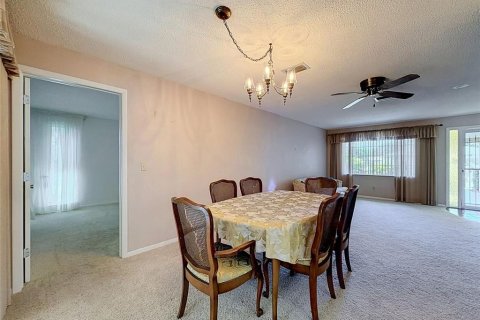 Villa ou maison à vendre à Clearwater, Floride: 2 chambres, 142.6 m2 № 2400144 - photo 23