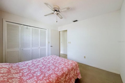 Villa ou maison à vendre à Clearwater, Floride: 2 chambres, 142.6 m2 № 2400144 - photo 28