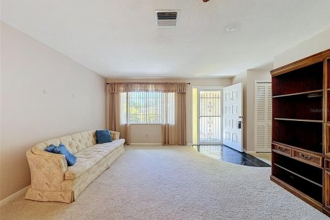Villa ou maison à vendre à Clearwater, Floride: 2 chambres, 142.6 m2 № 2400144 - photo 14