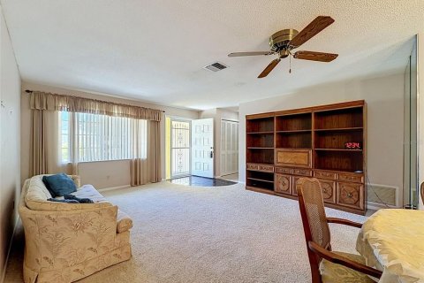 Villa ou maison à vendre à Clearwater, Floride: 2 chambres, 142.6 m2 № 2400144 - photo 15