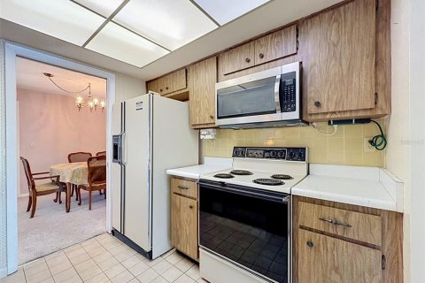 Villa ou maison à vendre à Clearwater, Floride: 2 chambres, 142.6 m2 № 2400144 - photo 18