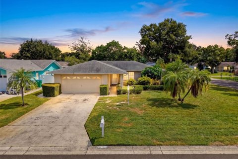 Villa ou maison à Clearwater, Floride 2 chambres, 142.6 m2 № 2400144
