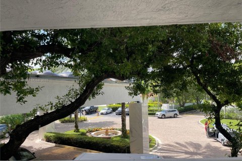 Condominio en alquiler en Aventura, Florida, 2 dormitorios, 98.66 m2 № 1950912 - foto 20