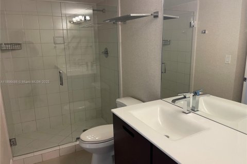 Condominio en alquiler en Aventura, Florida, 2 dormitorios, 98.66 m2 № 1950912 - foto 9