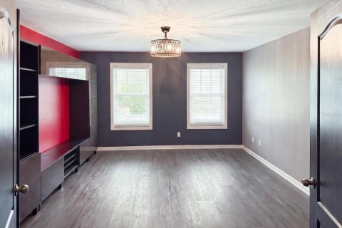 Villa ou maison à vendre à New Port Richey, Floride: 5 chambres, 298.22 m2 № 2418560 - photo 25