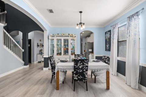 Villa ou maison à vendre à New Port Richey, Floride: 5 chambres, 298.22 m2 № 2418560 - photo 7