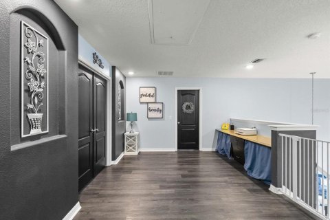 Villa ou maison à vendre à New Port Richey, Floride: 5 chambres, 298.22 m2 № 2418560 - photo 24
