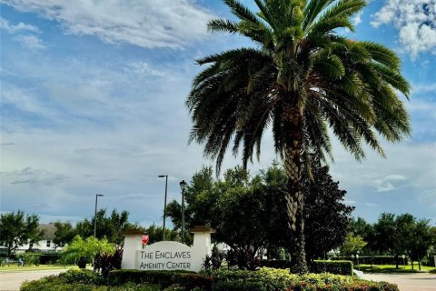 Touwnhouse à louer à Davenport, Floride: 3 chambres, 150.69 m2 № 2384299 - photo 2