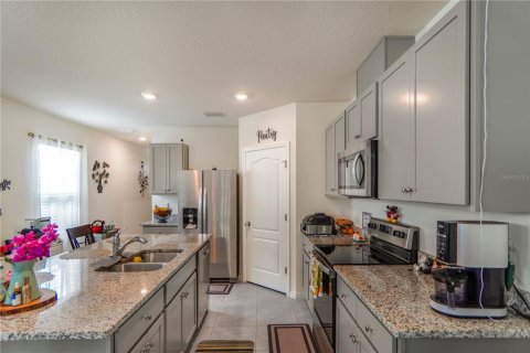 Casa en venta en Davenport, Florida, 4 dormitorios, 153.75 m2 № 2201090 - foto 14