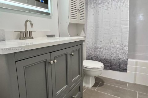 Купить кондоминиум в Норт-Майами, Флорида 2 спальни, 97.55м2, № 1958454 - фото 27