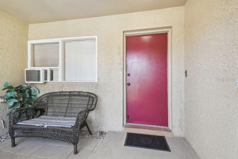 Casa en venta en Port Richey, Florida, 3 dormitorios, 165.74 m2 № 1822529 - foto 5