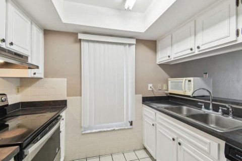 Casa en venta en Port Richey, Florida, 3 dormitorios, 165.74 m2 № 1822529 - foto 27
