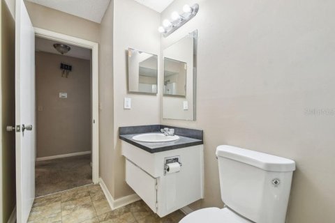 Casa en venta en Port Richey, Florida, 3 dormitorios, 165.74 m2 № 1822529 - foto 8