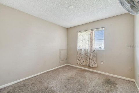 Casa en venta en Port Richey, Florida, 3 dormitorios, 165.74 m2 № 1822529 - foto 10