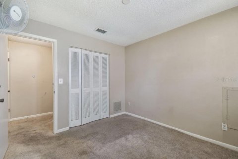 Casa en venta en Port Richey, Florida, 3 dormitorios, 165.74 m2 № 1822529 - foto 11