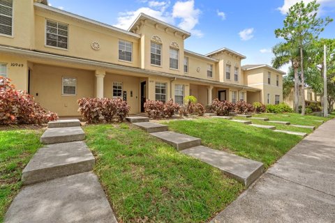 Townhouse in Riverview, Florida 2 bedrooms, 142.33 sq.m. № 1806708 - photo 3