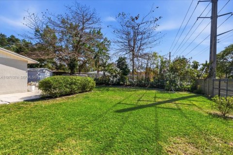 Casa en venta en South Miami, Florida, 3 dormitorios, 115.66 m2 № 2032149 - foto 19