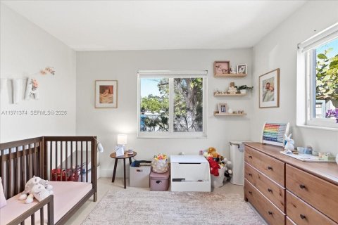 Casa en venta en South Miami, Florida, 3 dormitorios, 115.66 m2 № 2032149 - foto 12