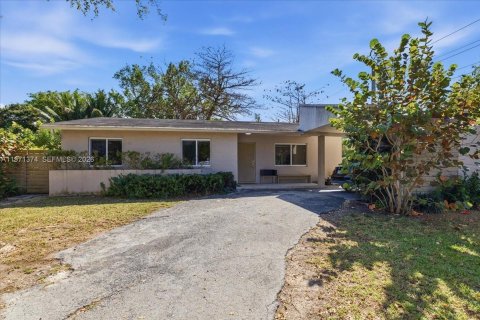 Casa en venta en South Miami, Florida, 3 dormitorios, 115.66 m2 № 2032149 - foto 22
