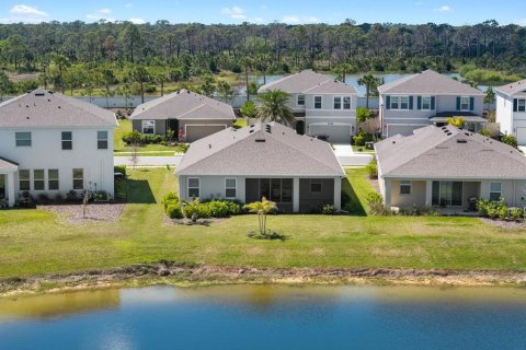 House in Sarasota, Florida 4 bedrooms, 189.99 sq.m. № 1608337 - photo 24