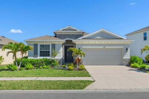 House in Sarasota, Florida 4 bedrooms, 189.99 sq.m. № 1608337 - photo 1