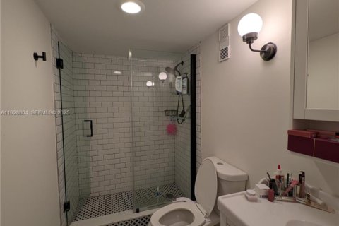 Снять в аренду кондоминиум в Майами, Флорида 2 спальни, 116.78м2, № 1987221 - фото 13