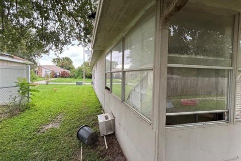 House in Orlando, Florida 4 bedrooms, 170.85 sq.m. № 1894062 - photo 22