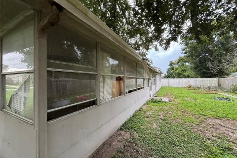 House in Orlando, Florida 4 bedrooms, 170.85 sq.m. № 1894062 - photo 21
